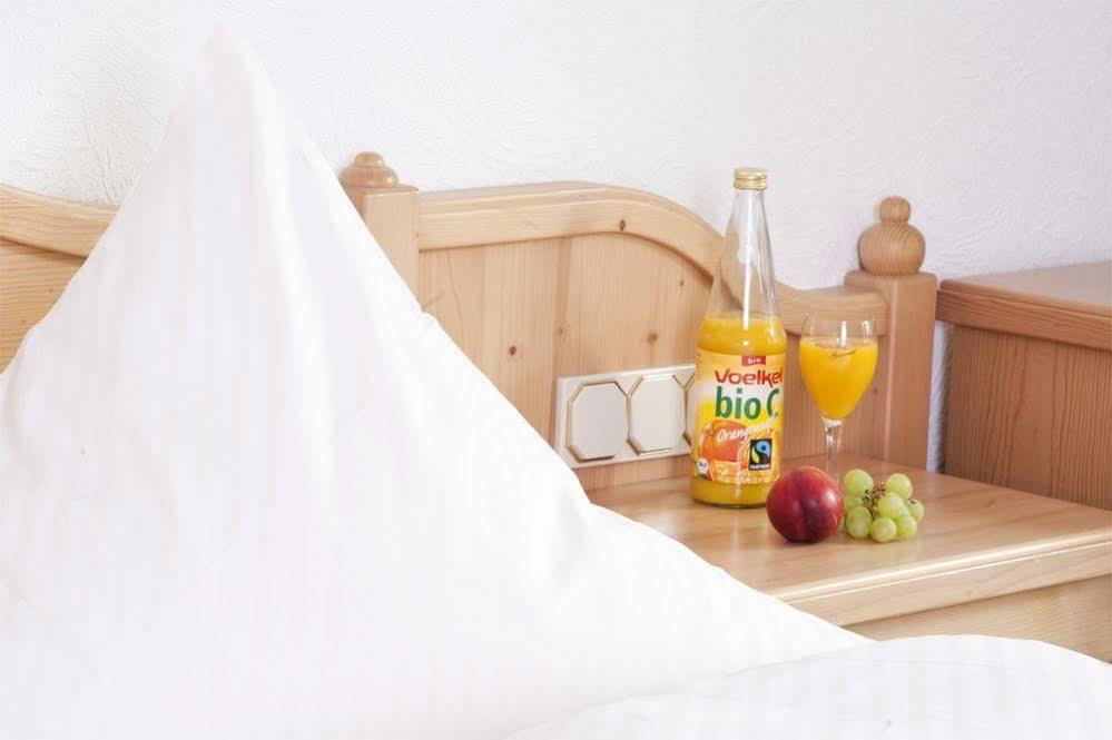 Bio-Hotel Uplaender Hof วิลลิงเงิน ภายนอก รูปภาพ