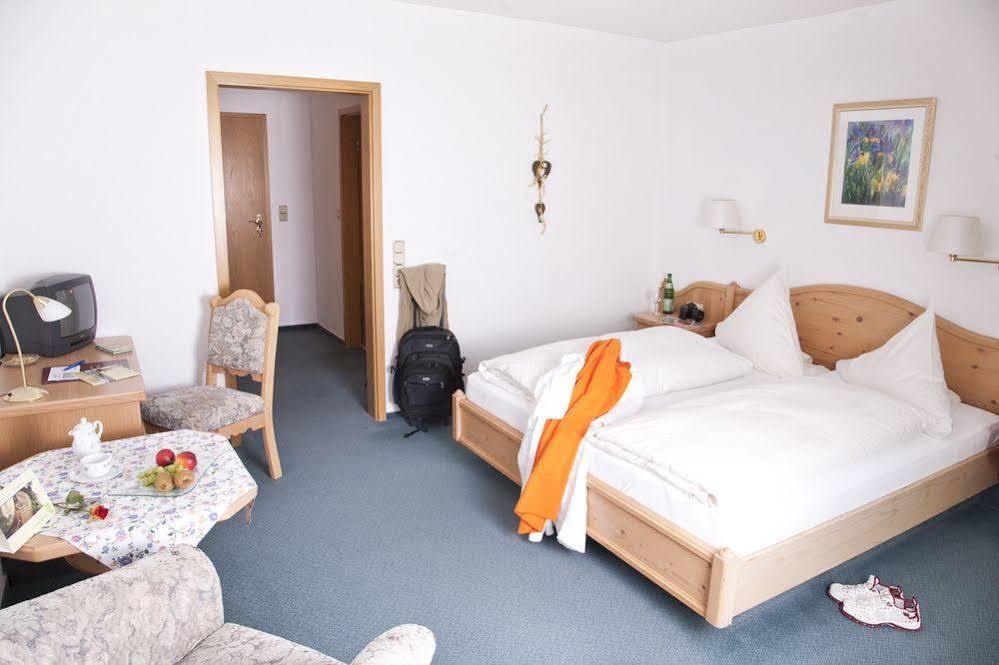 Bio-Hotel Uplaender Hof วิลลิงเงิน ภายนอก รูปภาพ